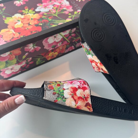 GUCCI slides - Picture 7 of 7